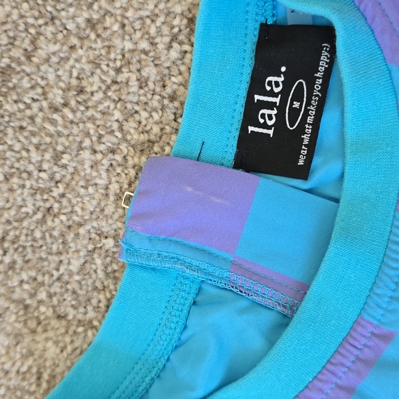 Dressed In LALA - Picture 5 of 6